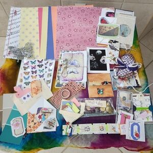 Explorer & Butterfly Junk Journal Starter Kit – 40+ Pieces Ephemera Bundle●